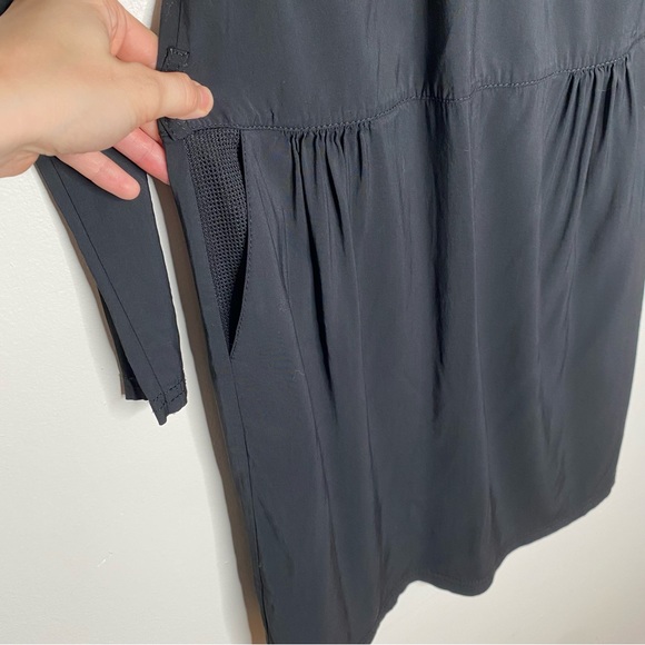 EMPORIO ARMANI Black Wool Blend Mini Dress with Red Collar - Size 4 - Picture 8 of 12